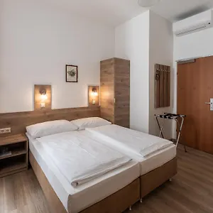 3* Otel Terminus