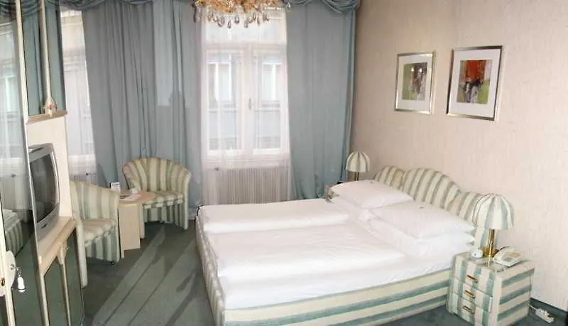 Hotel Schweizerhof Vienna 3*,  Austria