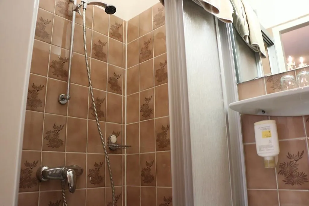 ***  Hotel Schweizerhof فيينا النمسا