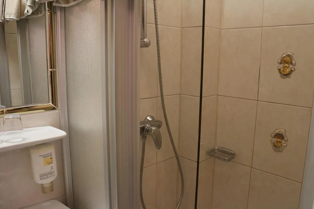 Hotel Schweizerhof فيينا