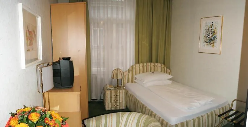 Hotel Schweizerhof Vienna