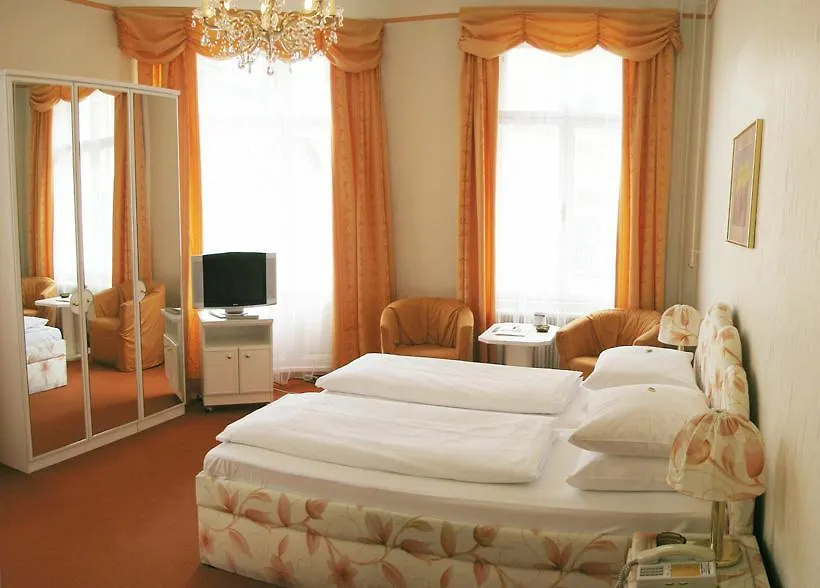 Hotel Schweizerhof Vienna 3*,